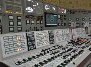 Movement of discharge valve controls in the Dukovany NPP