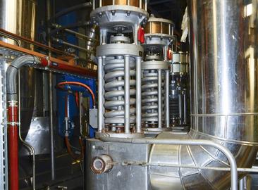 Steam generator safety valves with optimized flow space shape at the Dukovany NPP