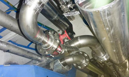 NPP Temelín - Removal of manual assembly and disassembly of hoses during the switching of the cooling of the air-conditioning units