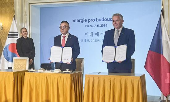 I&C Energo a.s. and KHNP have signed a Preliminary Agreement related to Dukovany Units 5 and 6
