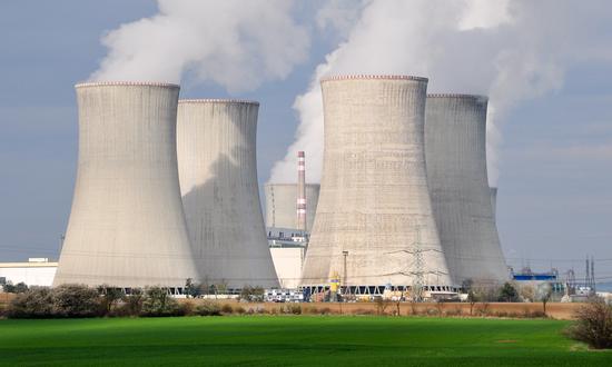 Installation of the 3rd cooling pump of the spent fuel pool in the Dukovany NPP